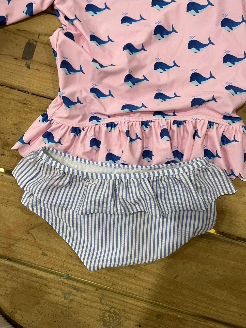 Girls' Pink Whale Long-Sleeve Swim Set with Ruffle